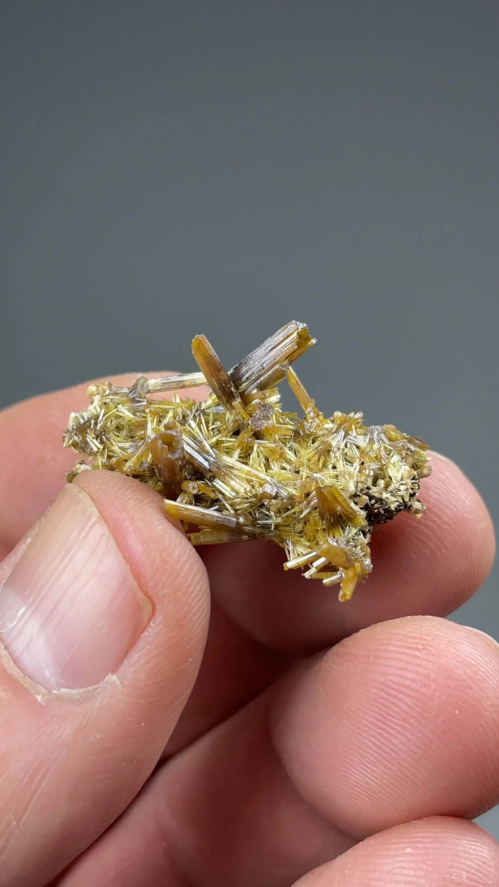 Vanadinite - image 2