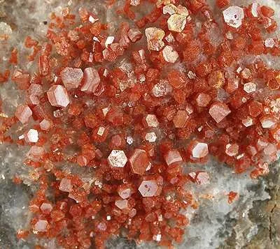 Vanadinite, Calcite - image 2