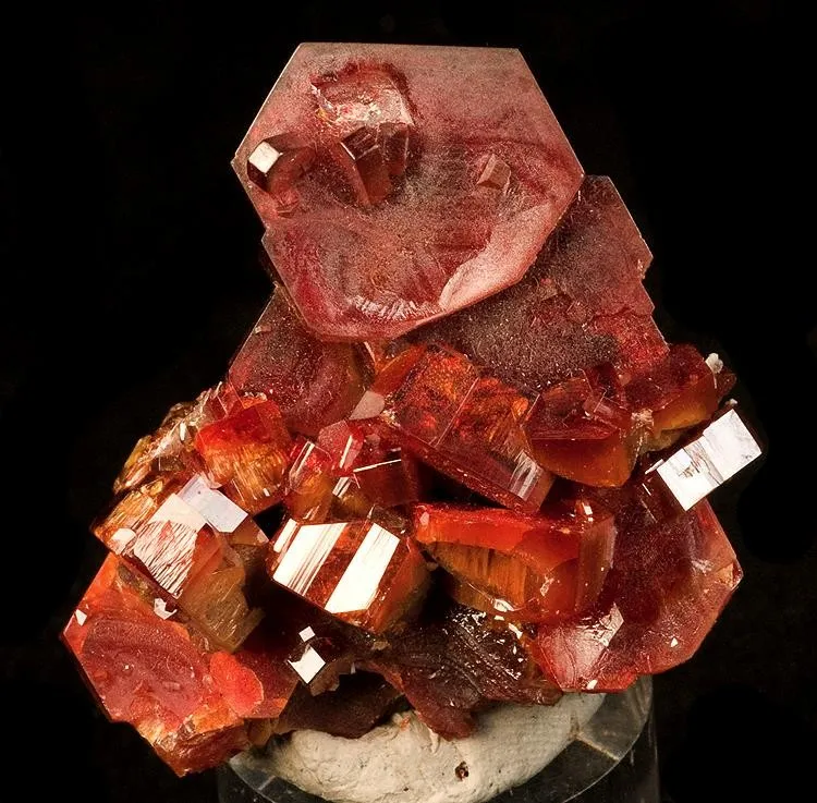 Vanadinite image