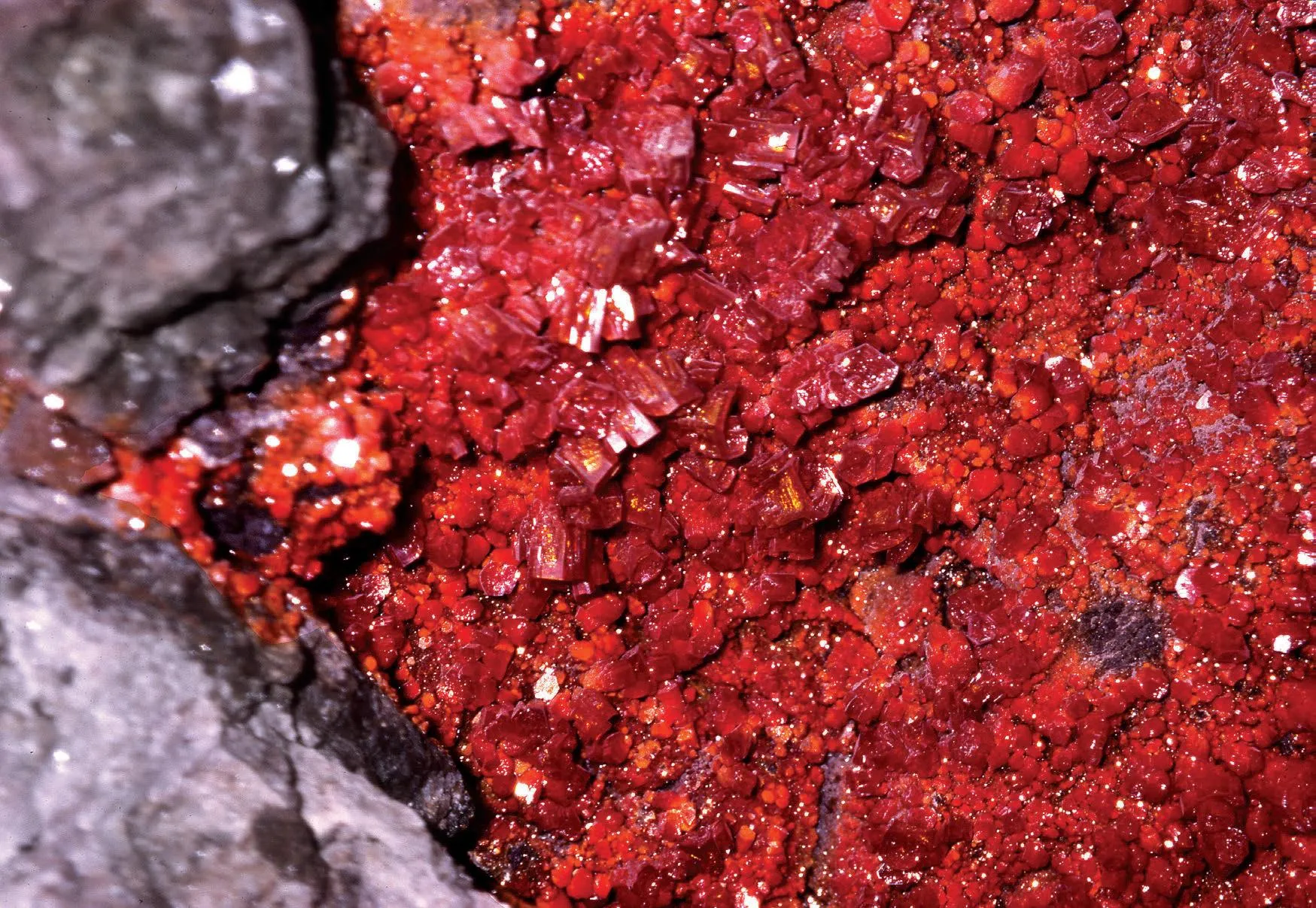 Vanadinite - image 1