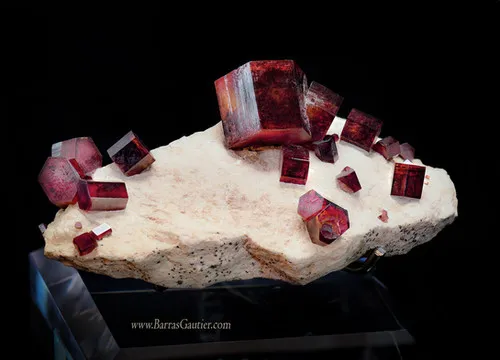 Vanadinite image
