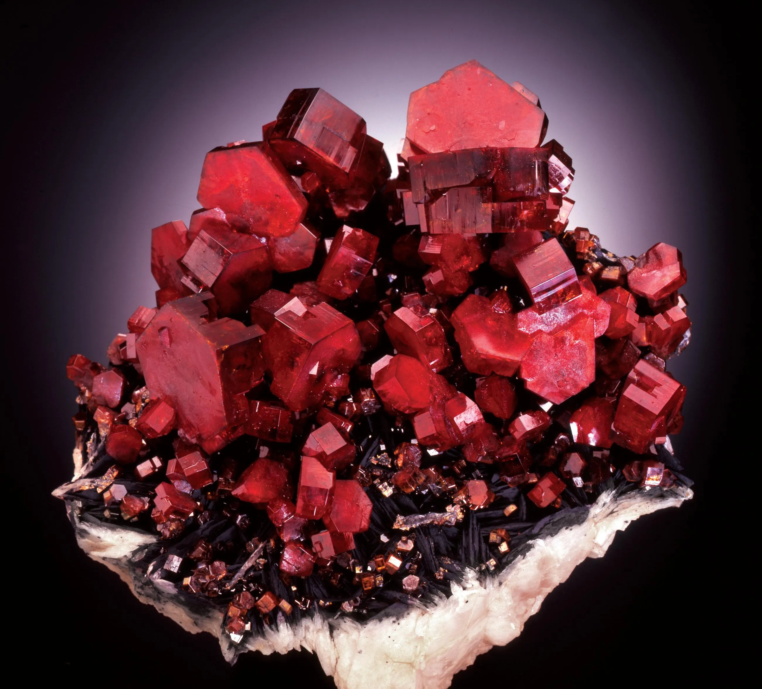 Vanadinite - image 1