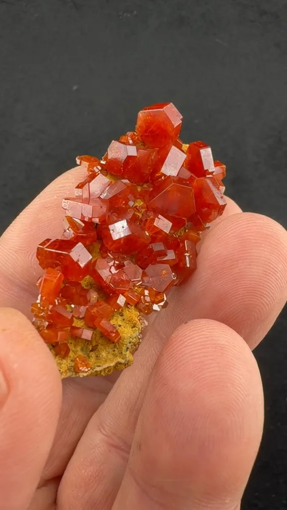 Vanadinite - image 2