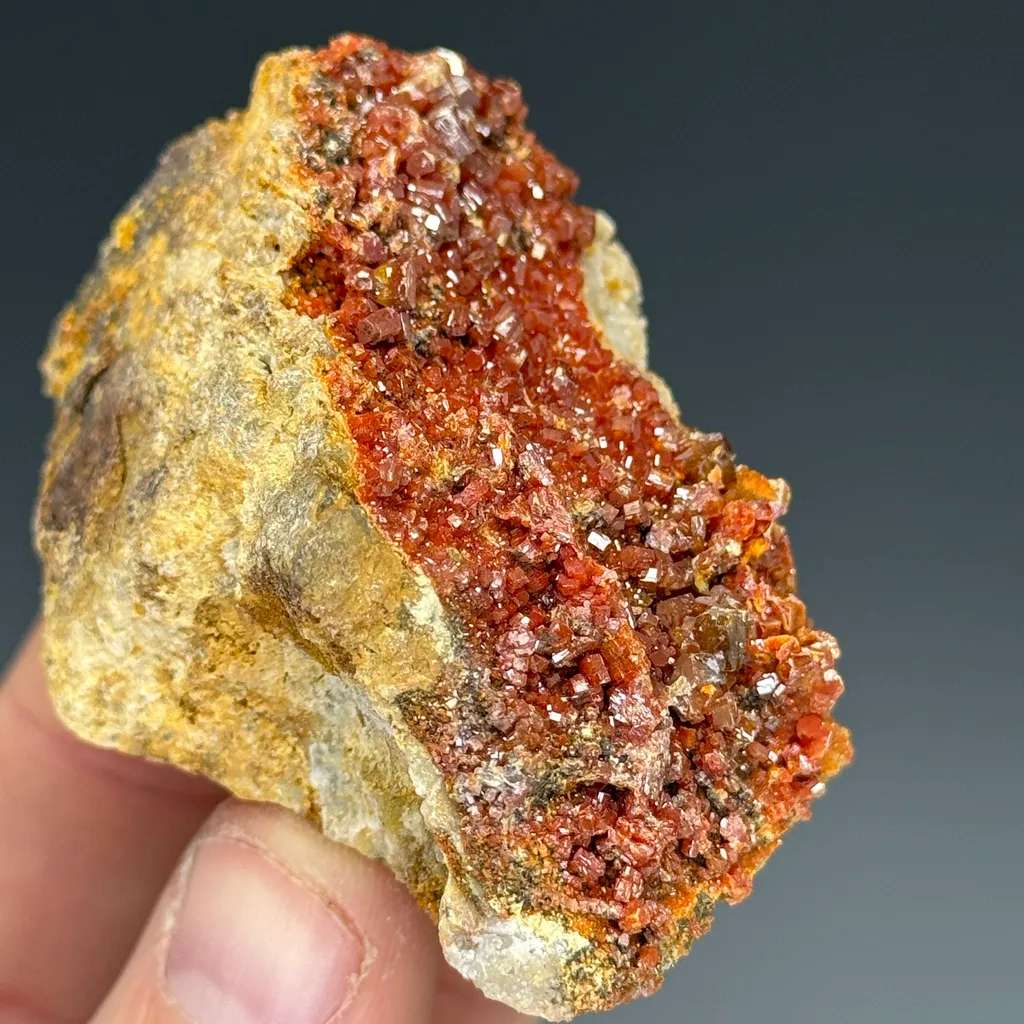 Vanadinite - image 2