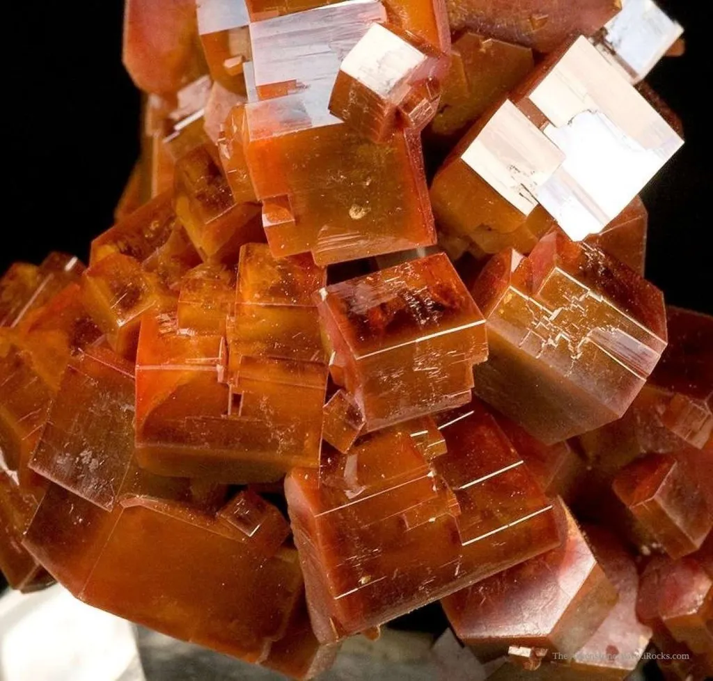 Vanadinite - image 5