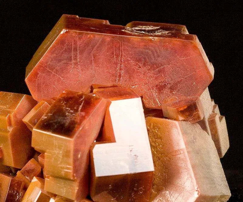 Vanadinite - image 4