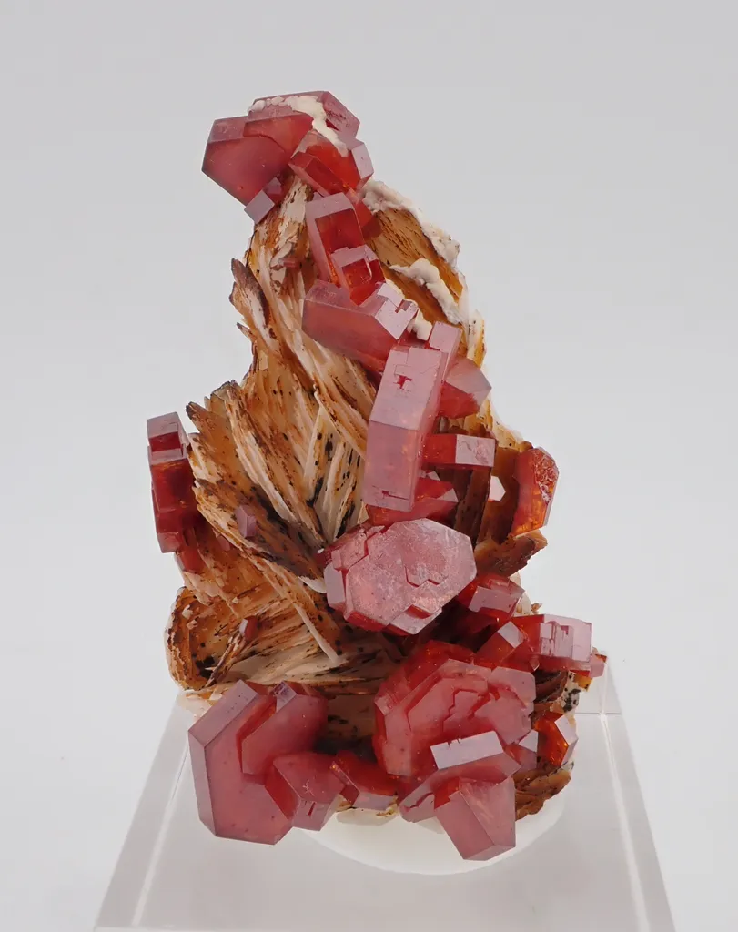 Vanadinite - image 3