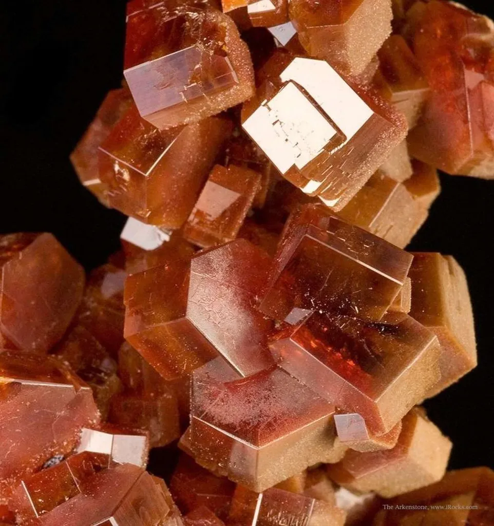 Vanadinite - image 3