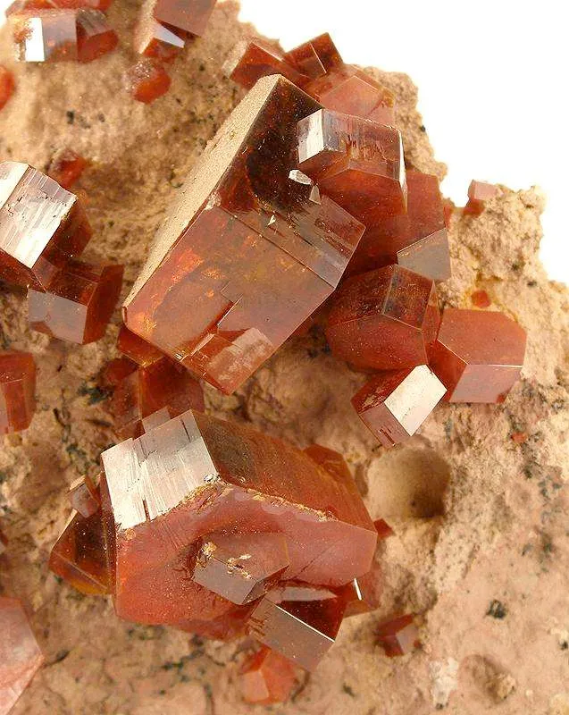 Vanadinite - image 2