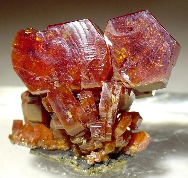 Vanadinite image