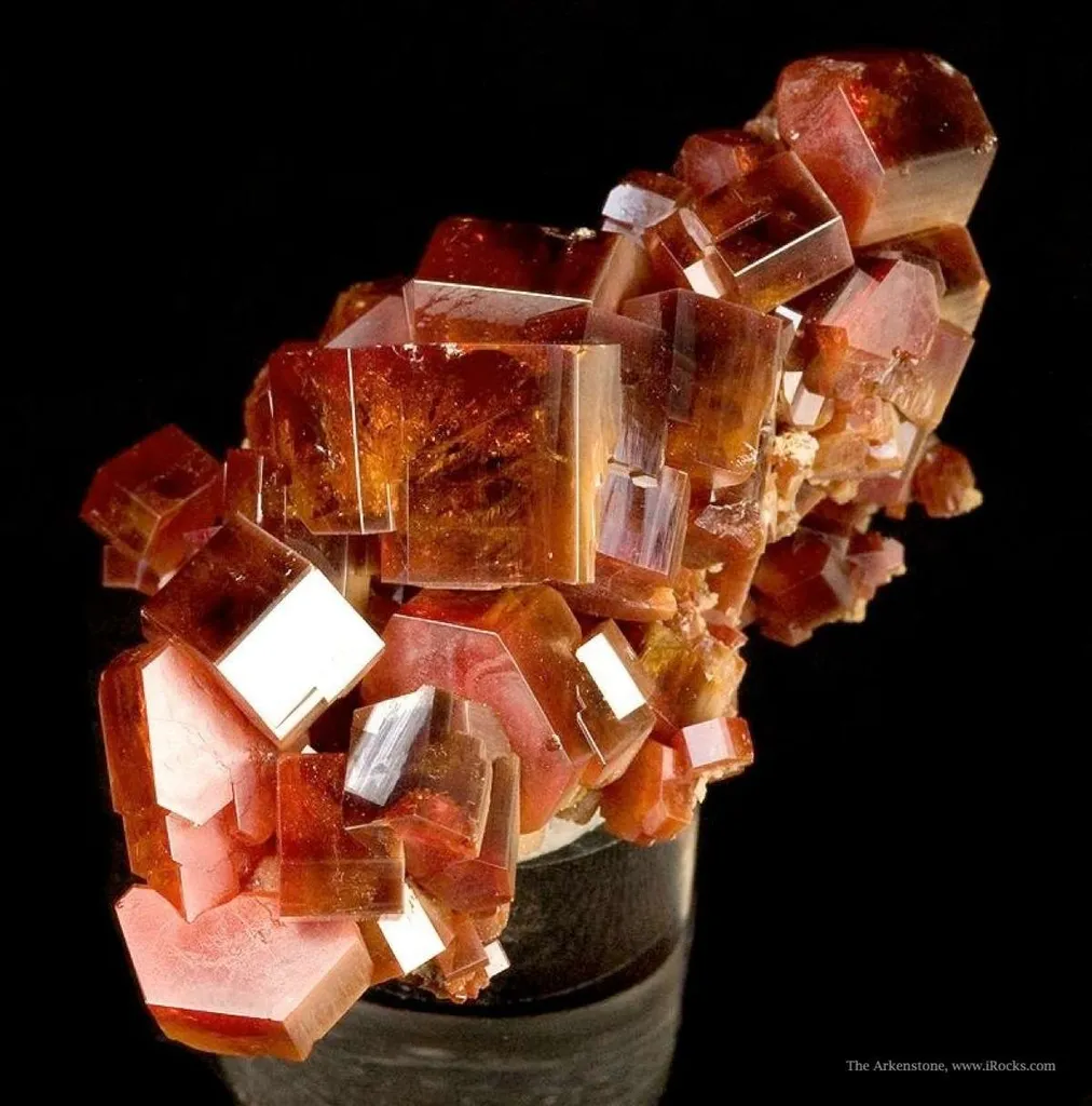 Vanadinite image