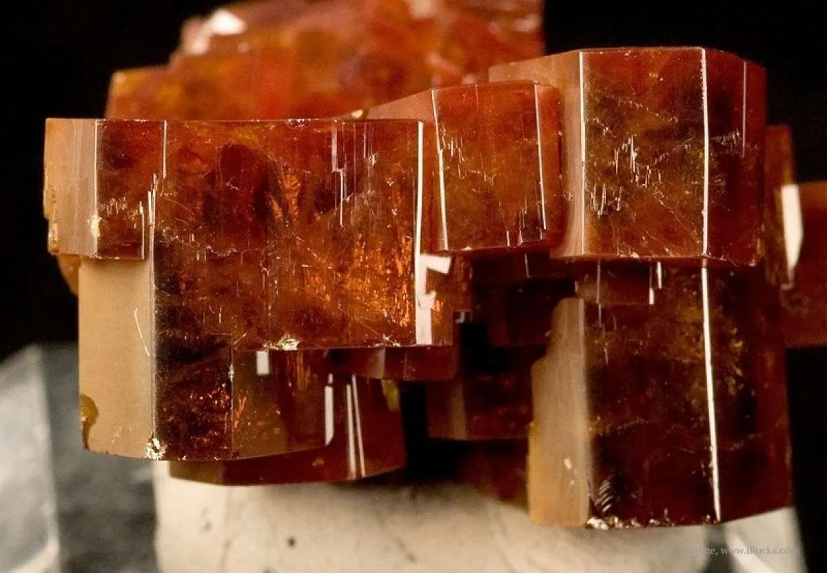 Vanadinite - image 4