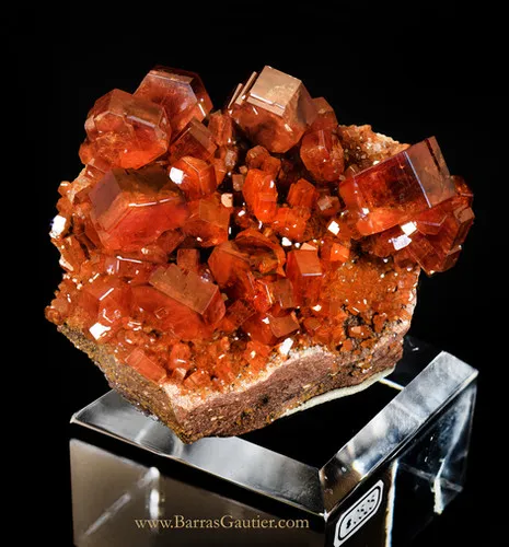 Vanadinite image