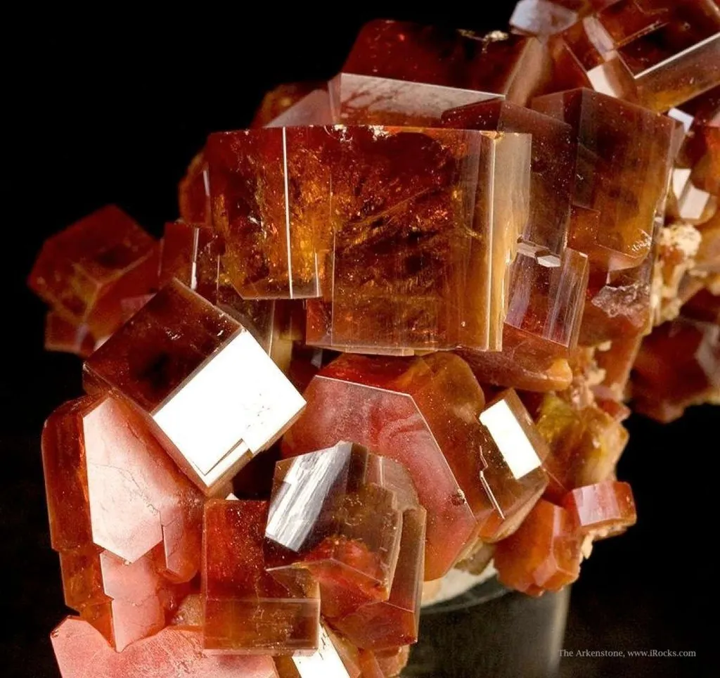Vanadinite - image 2