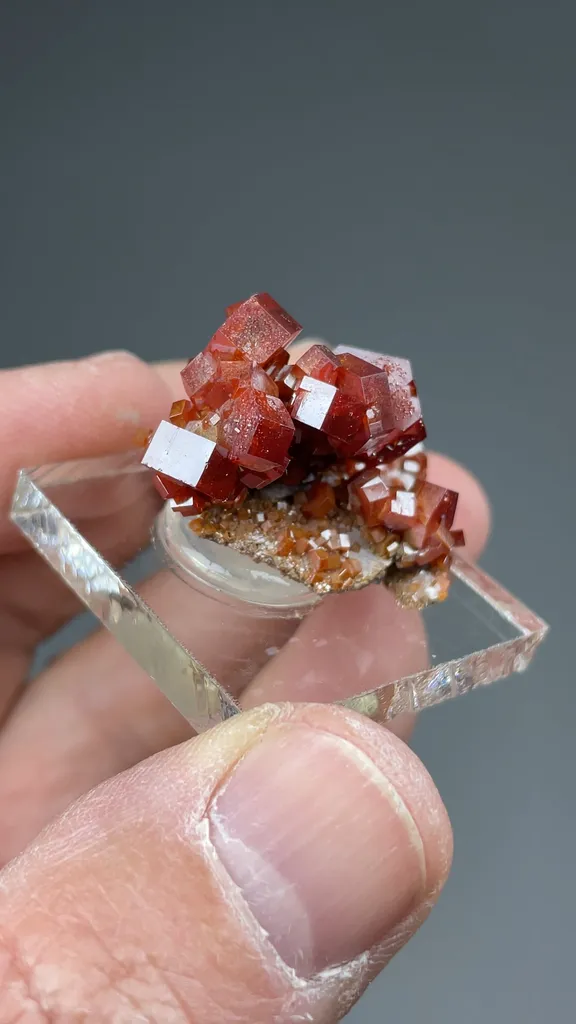 Vanadinite - image 2