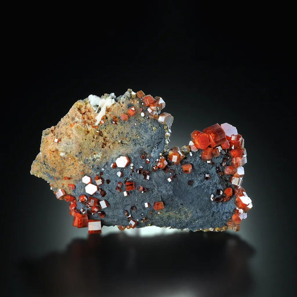 Vanadinite image