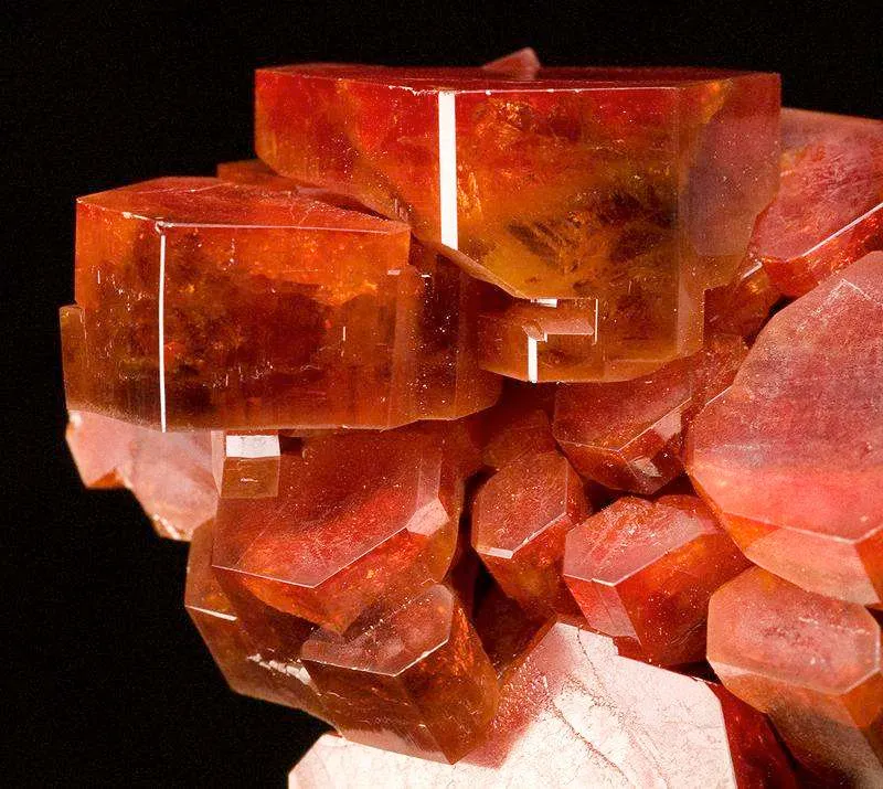 Vanadinite - image 3