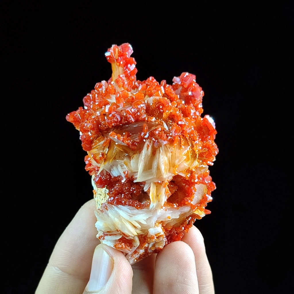 Vanadinite from Mibladen, Mibladen Mining District, Midelt Province, Drâa-Tafilalet Region, Morocco - image 4