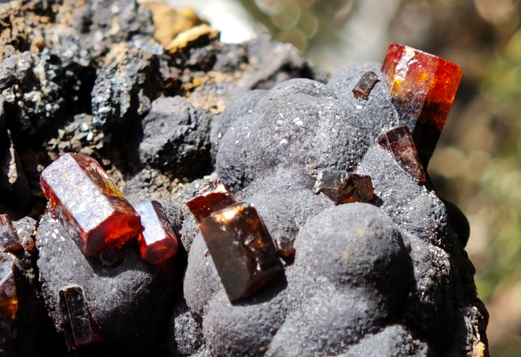 Vanadinite from Morocco - image 5