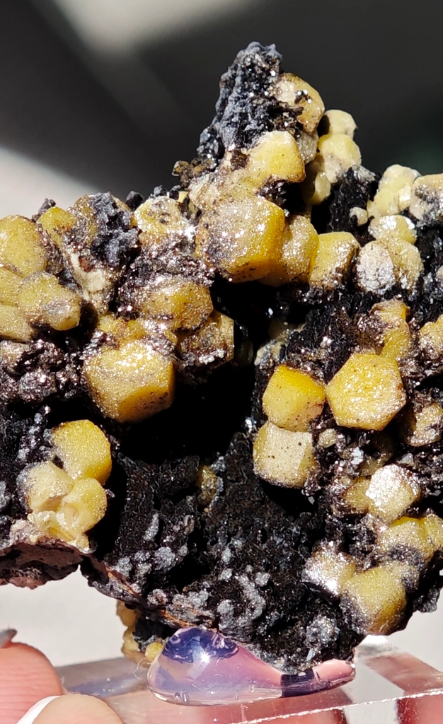 Vanadinite from Morocco - image 10