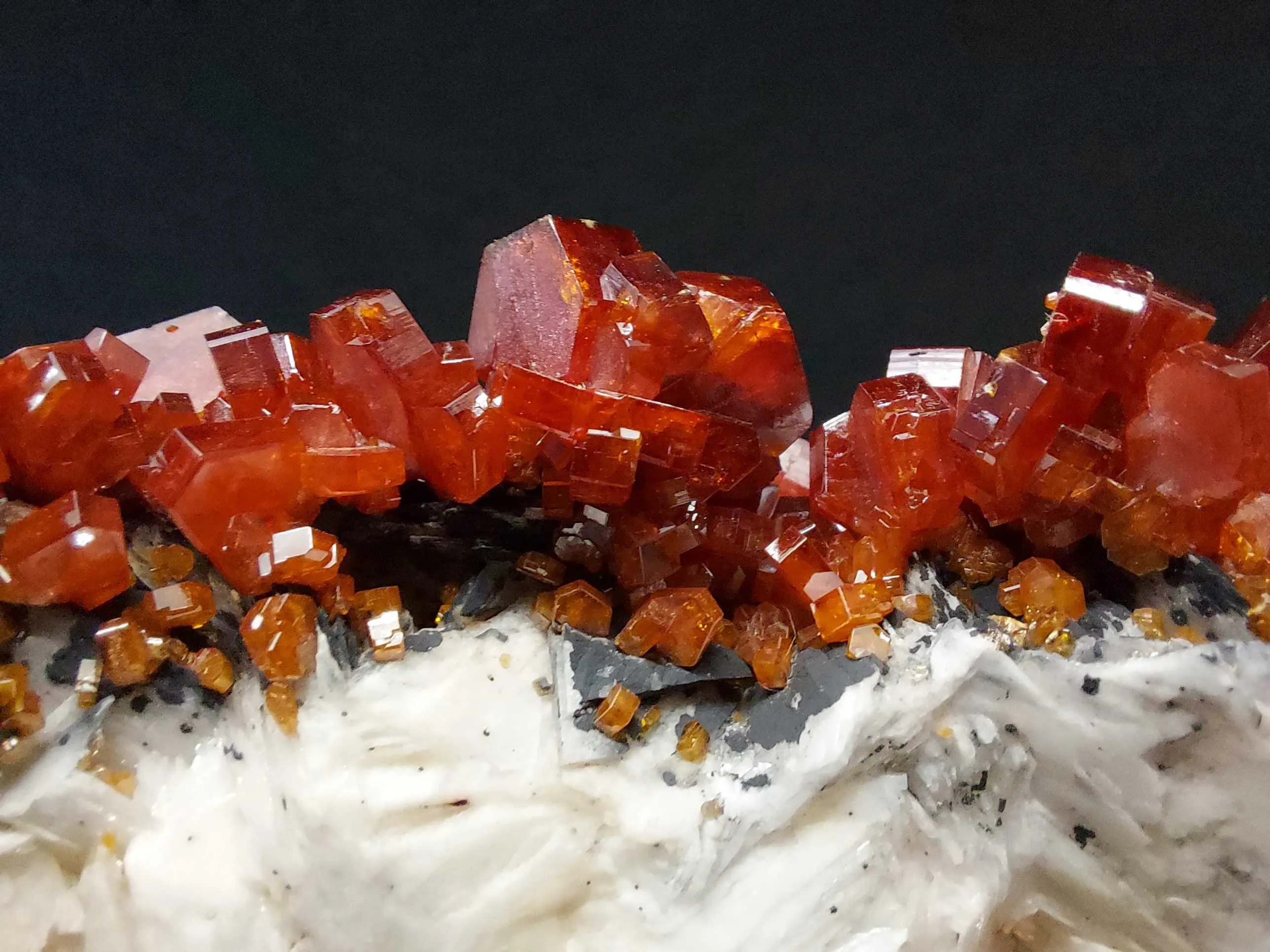 Vanadinite from Morocco, Drâa-Tafilalet Region, Midelt Province, Mibladen Mining District - image 3