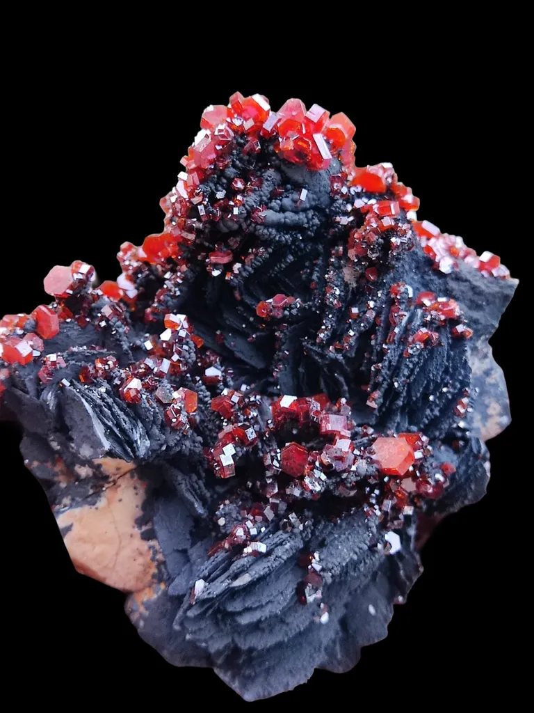Vanadinite from Morocco, Drâa-Tafilalet Region, Midelt Province, Midelt - image 2