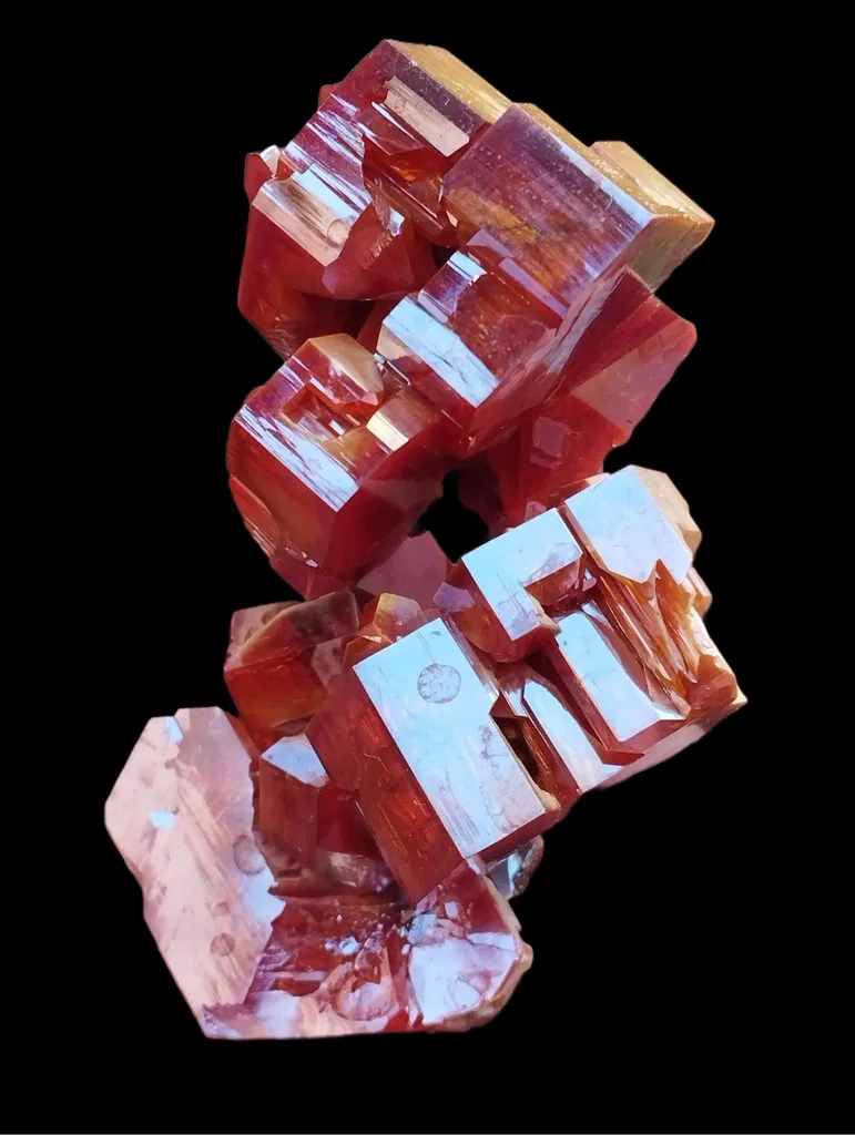 Vanadinite from Morocco, Drâa-Tafilalet Region, Midelt Province, Mibladen Mining District image
