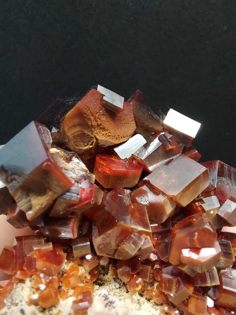 Vanadinite from Morocco, Drâa-Tafilalet Region, Midelt Province, Mibladen Mining District - image 3
