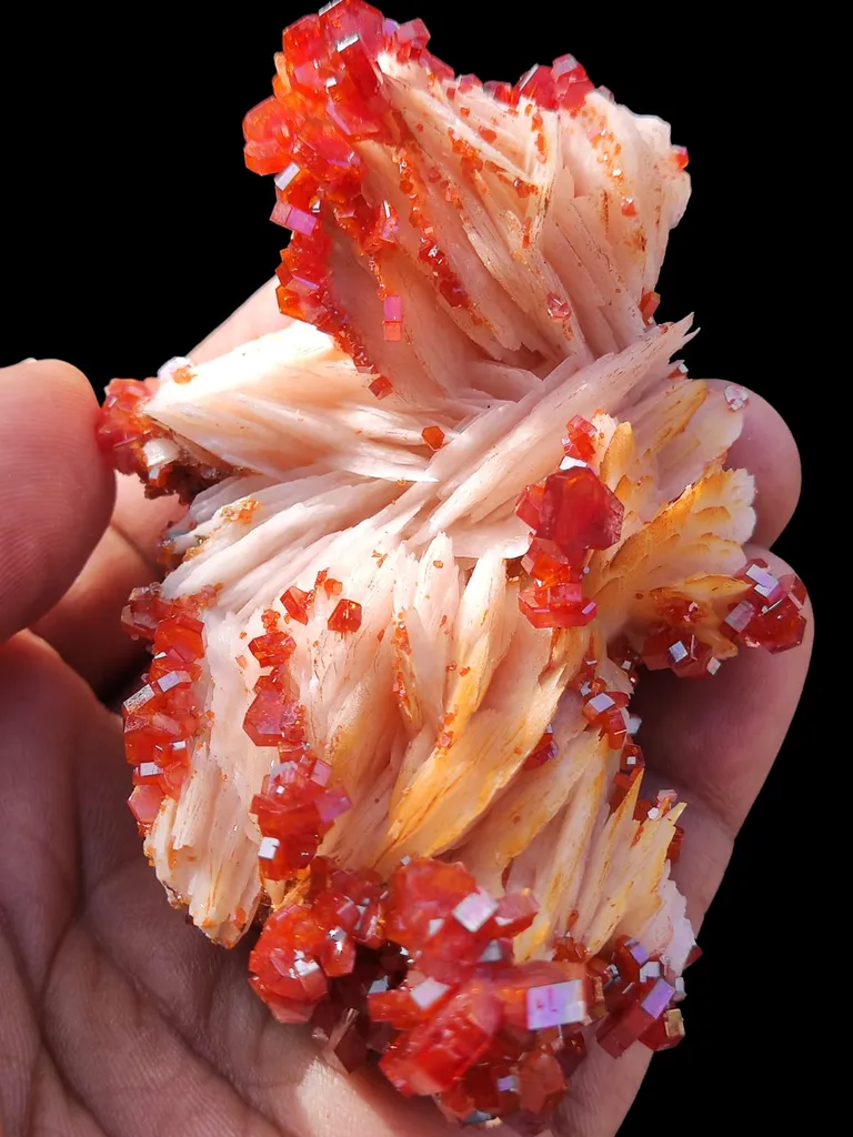 Vanadinite from Morocco, Drâa-Tafilalet Region, Midelt Province, Midelt - image 4