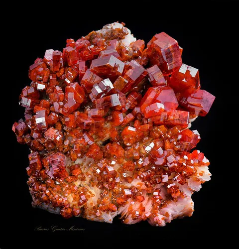 Vanadinite on Barite image