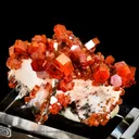 Vanadinite on Barite - image 1
