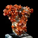 Vanadinite on Barite - image 2