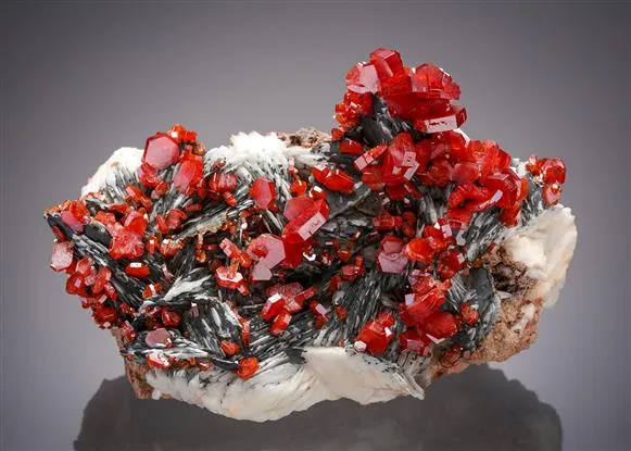 Vanadinite on Barite - image 1