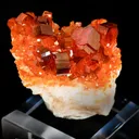 Vanadinite on Barite - image 1