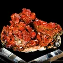 Vanadinite on Barite - image 1