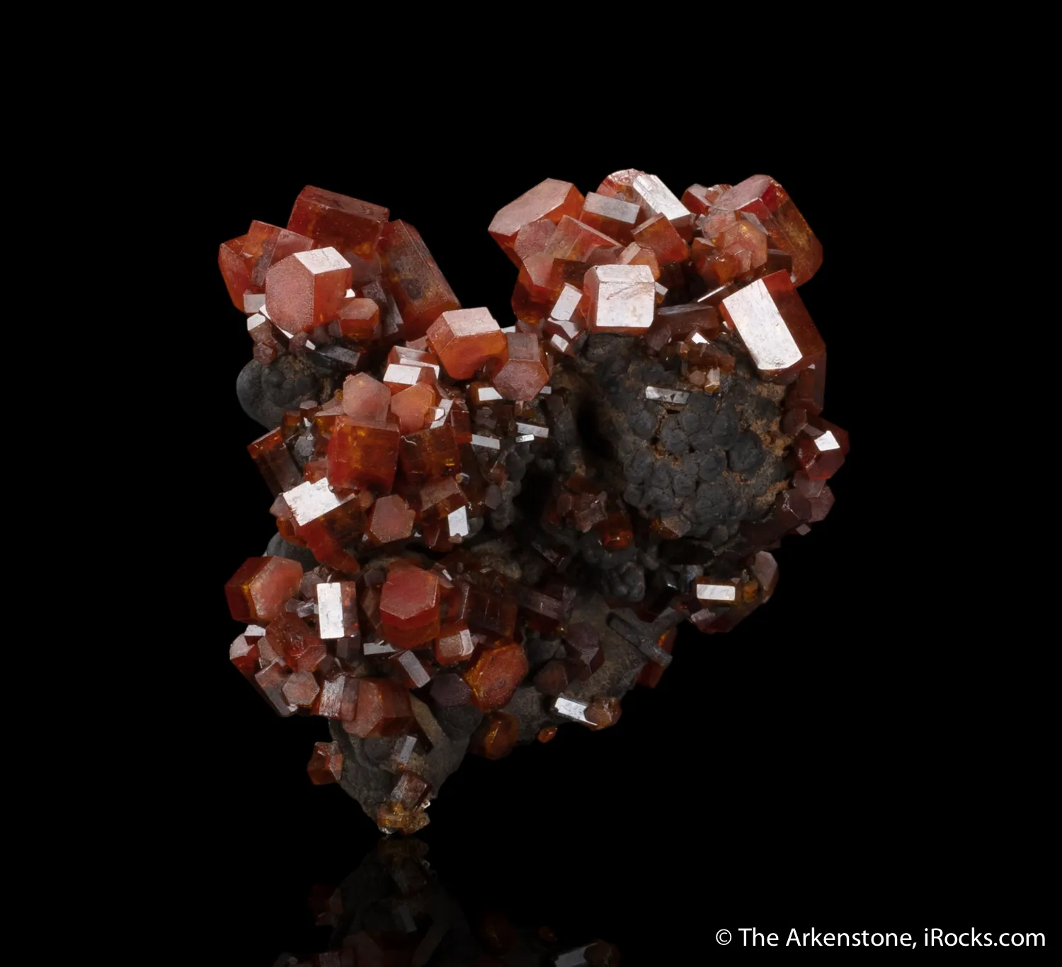 Vanadinite on Coronadite - image 5