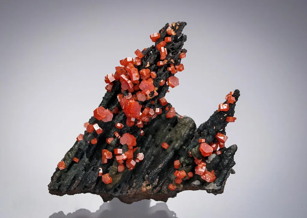 Vanadinite on Goethite image