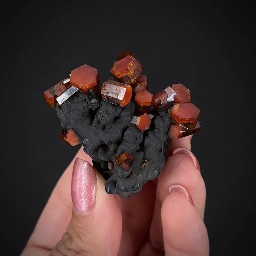 Vanadinite on Goethite image