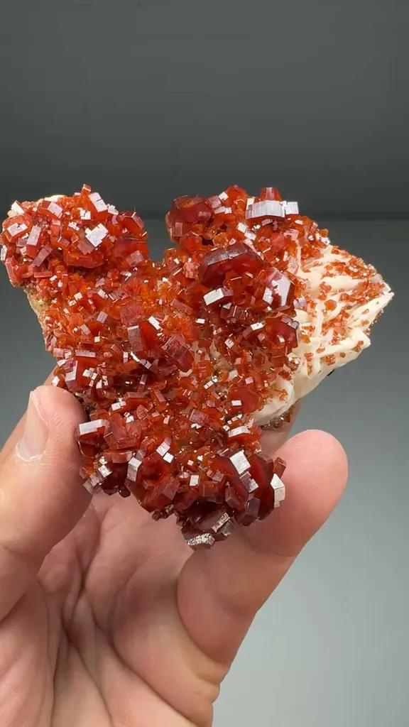 Vanadinite with Barite (ATES-0023) image
