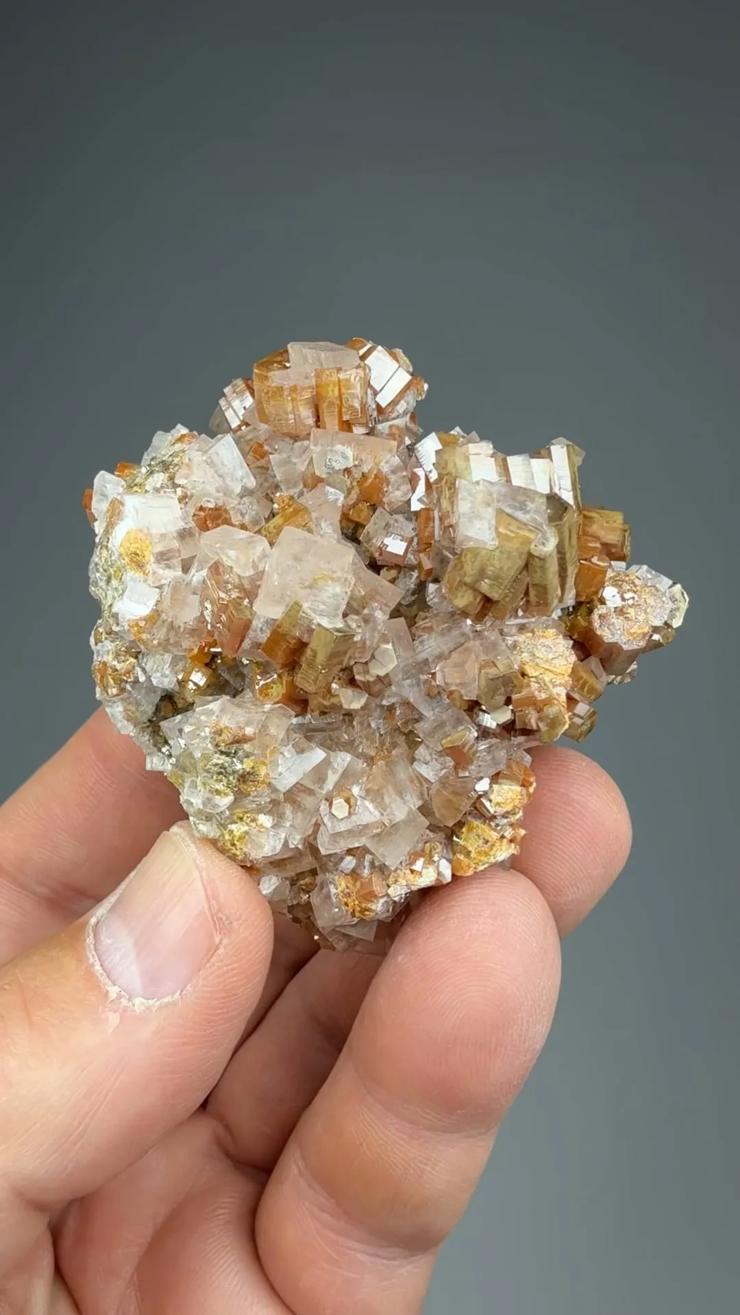 Vanadinite with Calcite - image 2