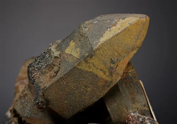 Vanadinite with Descloizite image