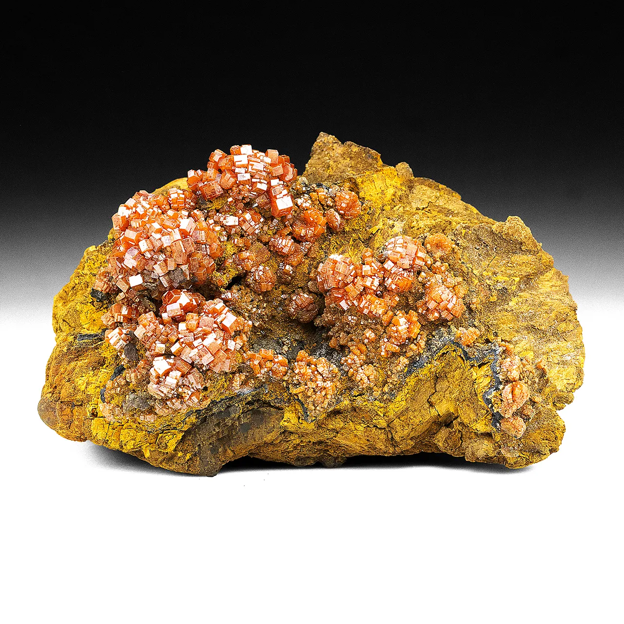Vanadinite with Siderite - image 1