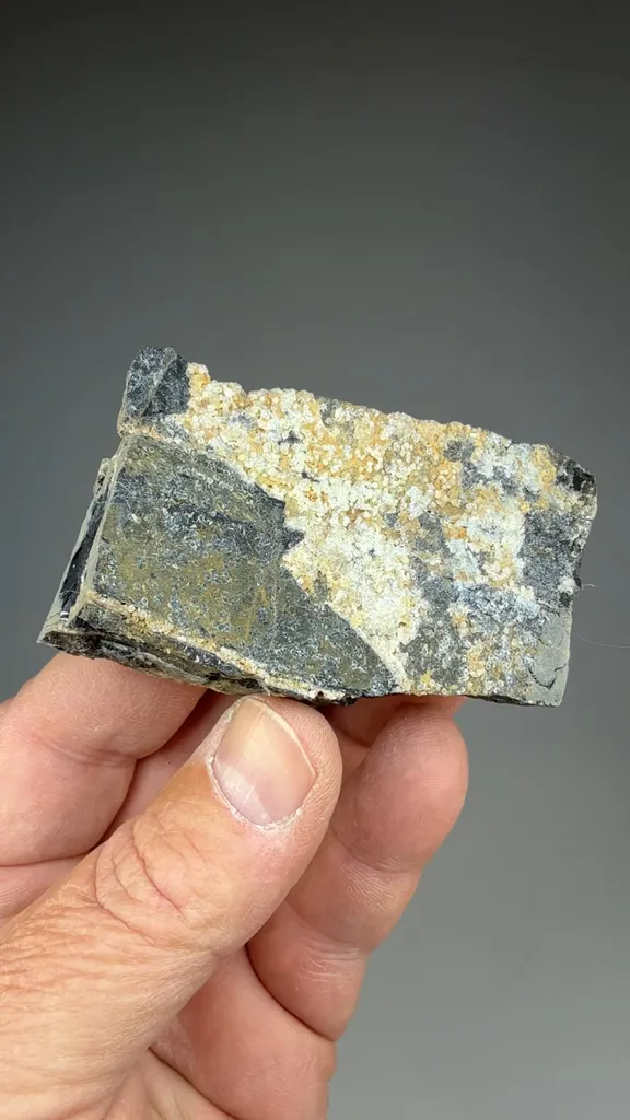 Variscite - image 2