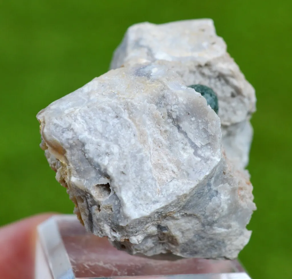 Variscite & Chalcedony 127 grams - Ribeirão Cascalheira, Mato Grosso, Brazil - image 7