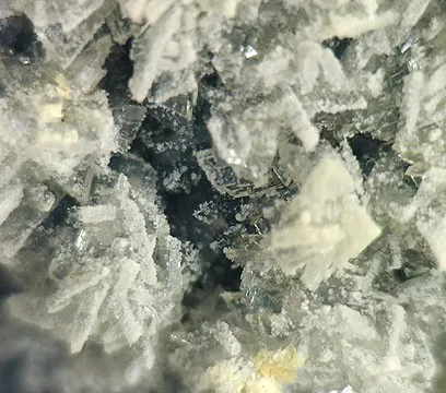 Vauxite, Paravauxite - image 3