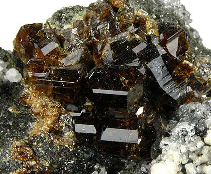 Vesuvianite - image 2