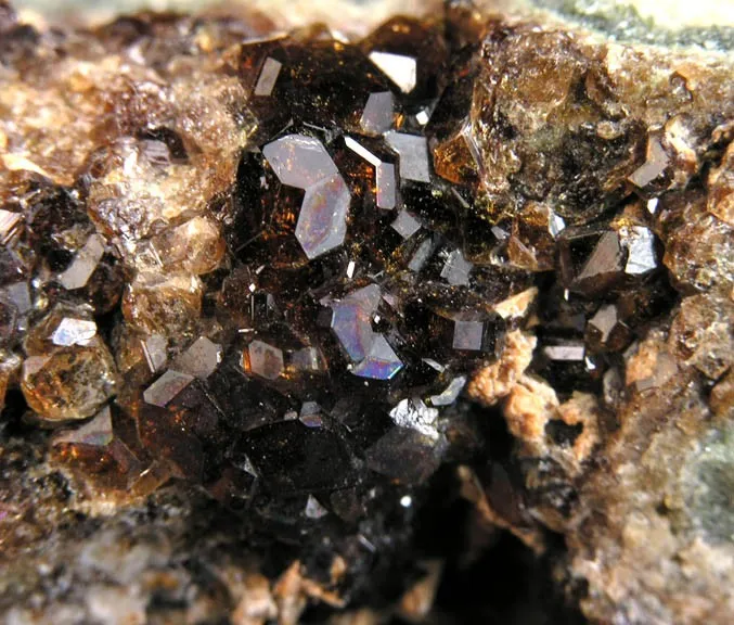 Vesuvianite - image 2