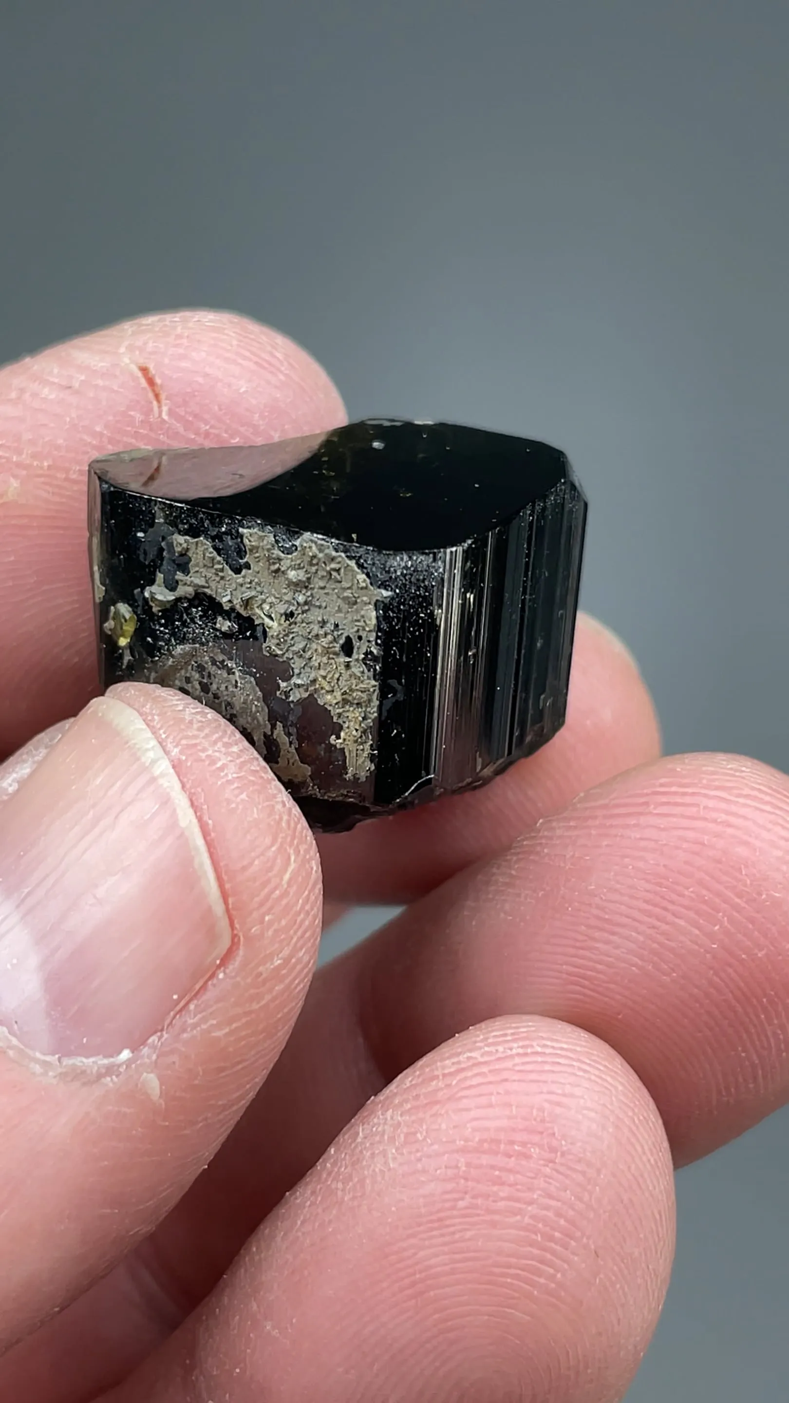 Vesuvianite - image 2