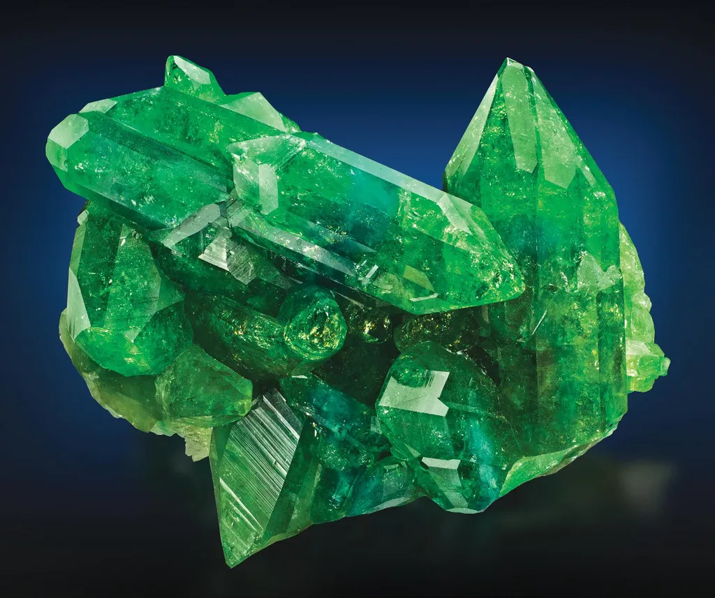 Vesuvianite - image 1