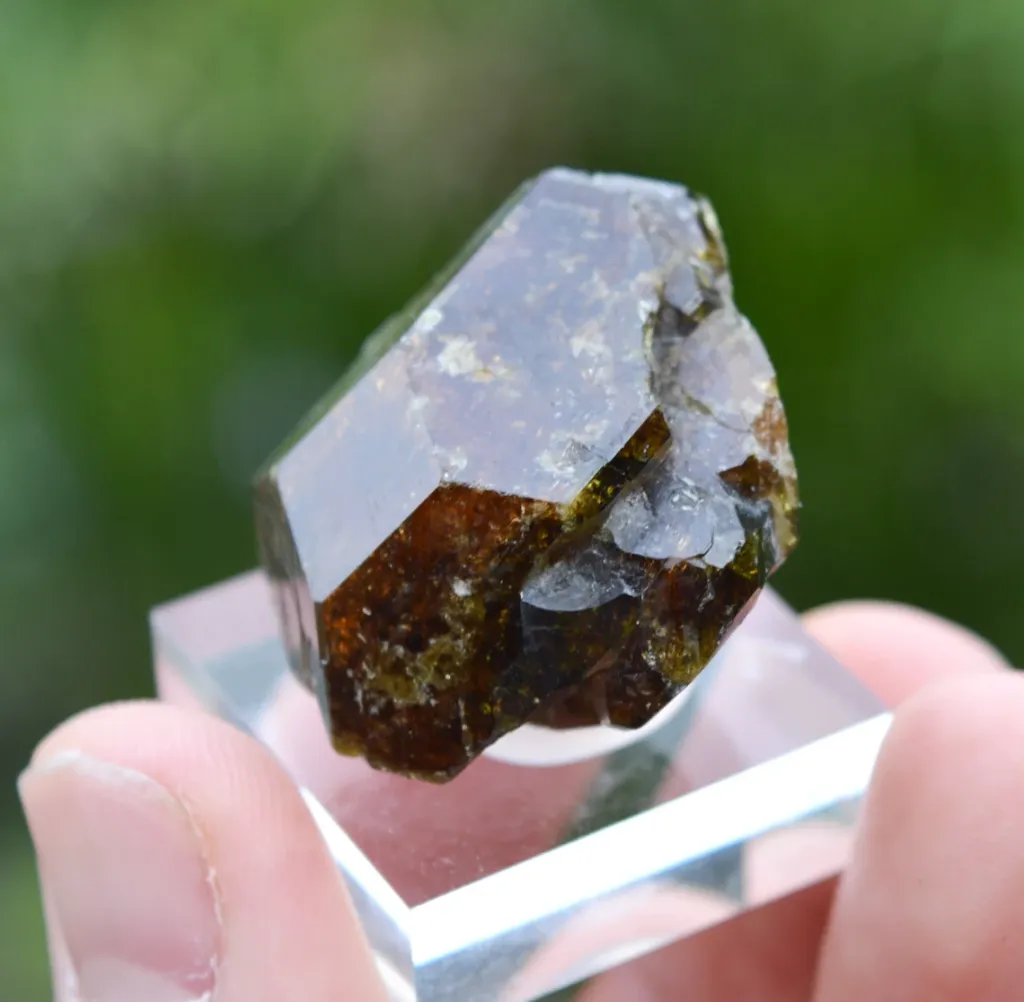 Vesuvianite 45 grams - Fushan Mine, She County, Handan, Hebei, China - image 3